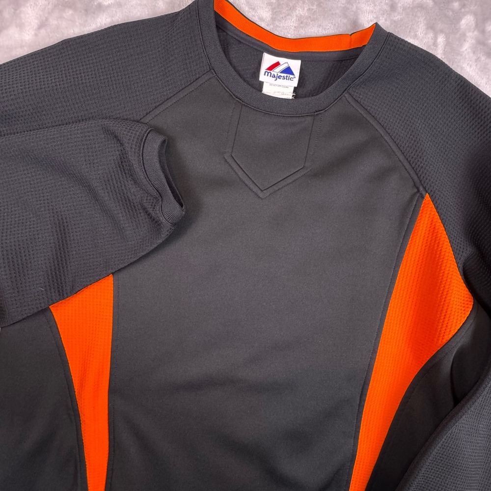 Majestic Therma Base Mens Medium Gray Orange Training Pullover Long Sleeve Shirt